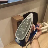 Сапборд, ёлка, дорожный утюг, кроссовки New Balance 7