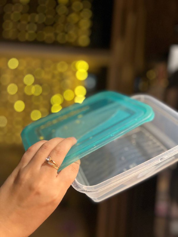 Kitchen utensils for sale: graters, pots, containers, coffee makers, peelers 9