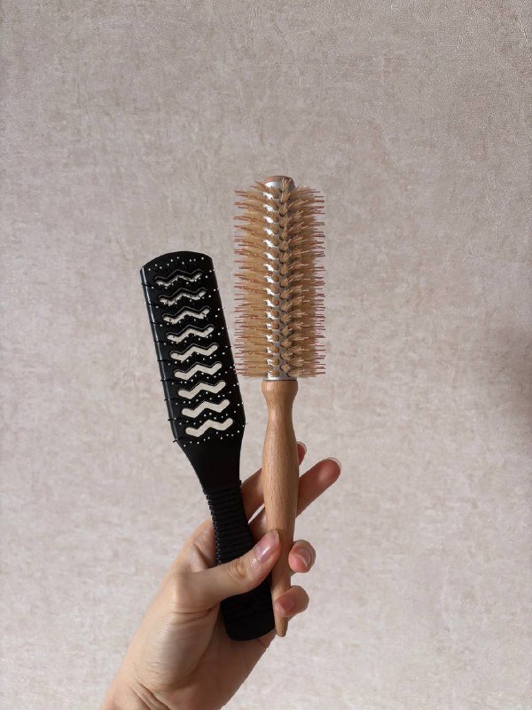 Щетка плоская, круглая, пена Taft, сухой шампунь Batiste, сыворотка Dr.Biotage, крем Unove, масло Anua