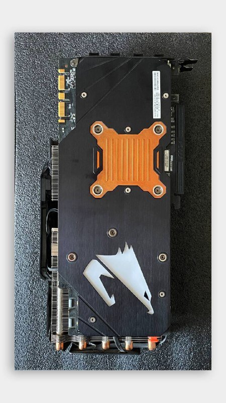 Видеокарта Aorus 1080ti 11gb 2