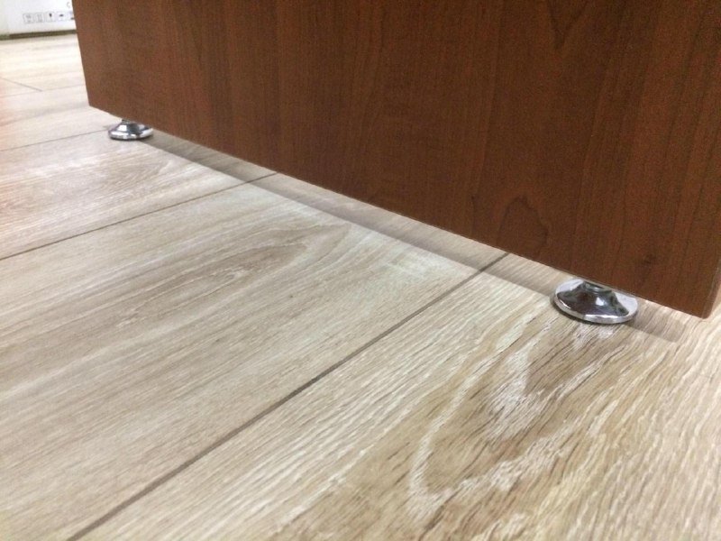 Компьютерный стол 120 х 60 2