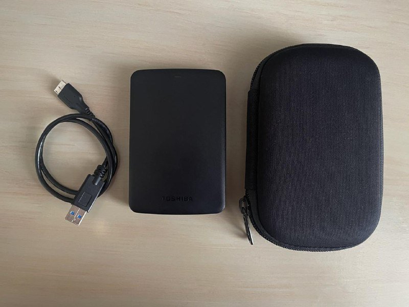 Внешний жесткий диск Toshiba Canvio Basics HDD 2TB