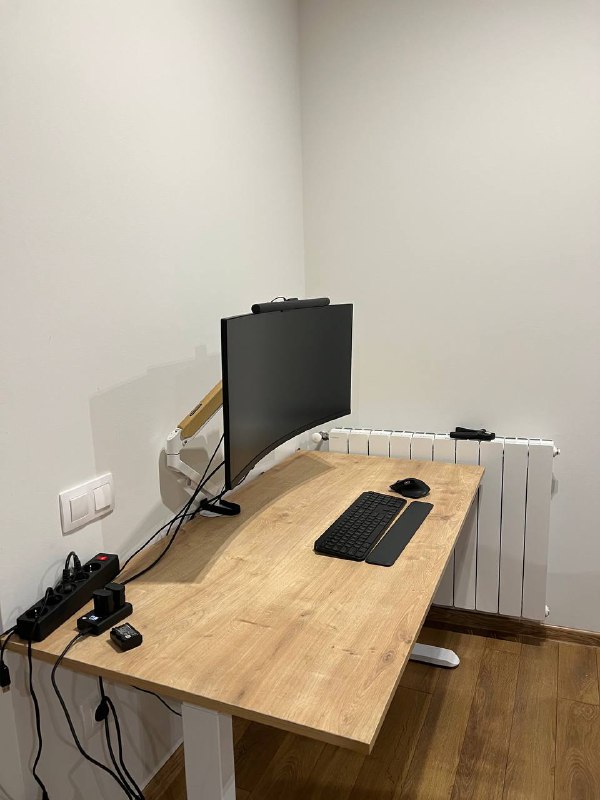 Монитор Xiaomi mi Curved Gaming 34 дюймов, Монитор АОС 27 дюймов, Стол 140х70 с подъемным механизмом 8