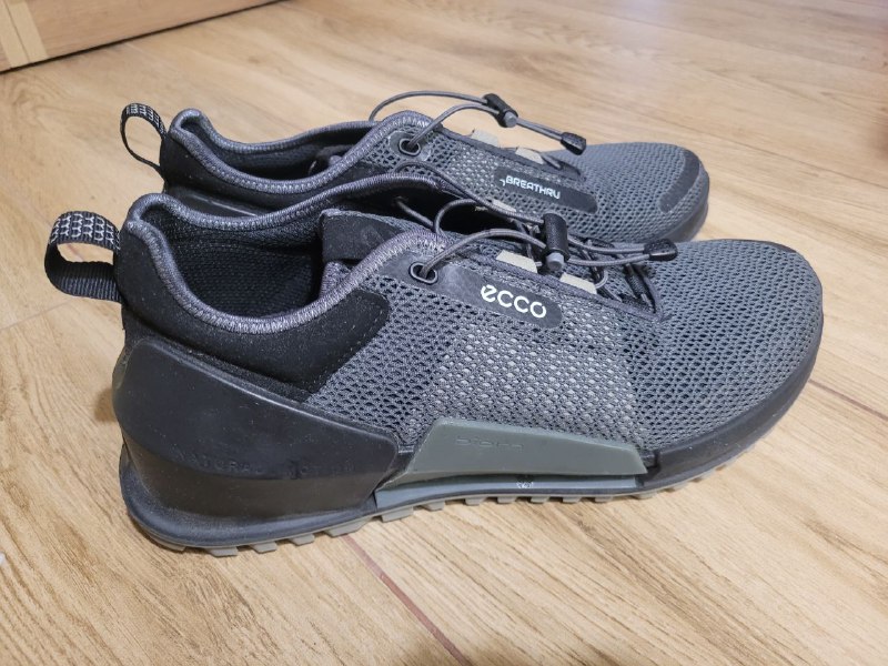 Кроссовки мужские Ecco Breathru 43, Ecco Biom 2.0 43, макасины Loro Piano Summer Walk 43
