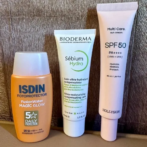 Солнцезащитные кремы ISDIN, Bioderma, Hollyskin