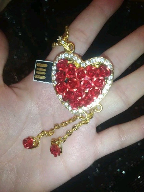 USB флешки кулон 2