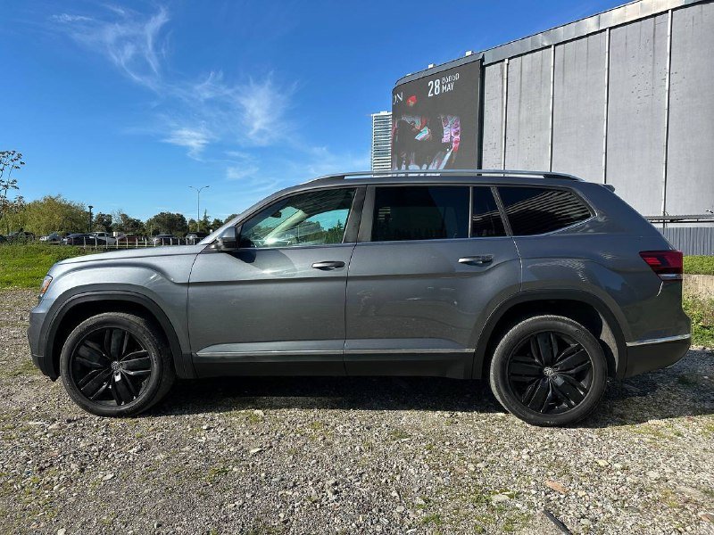 Volkswagen Atlas SEL 5