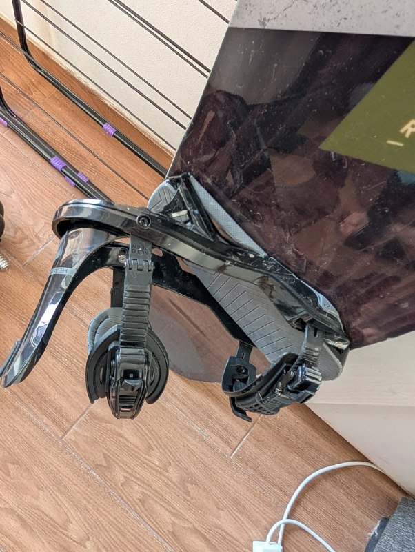 Сноуборд, крепления, ботинки 3