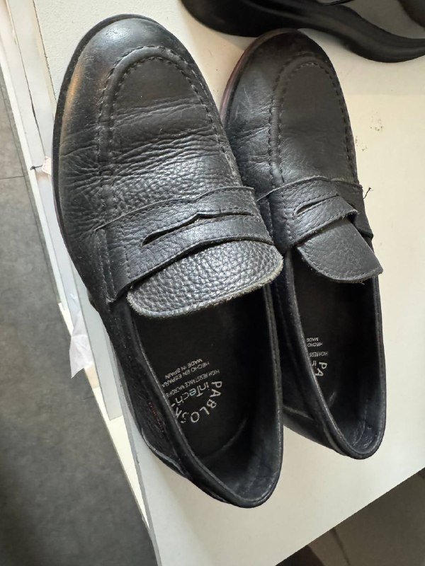 Кожаные испанские женские лоферы размер 35