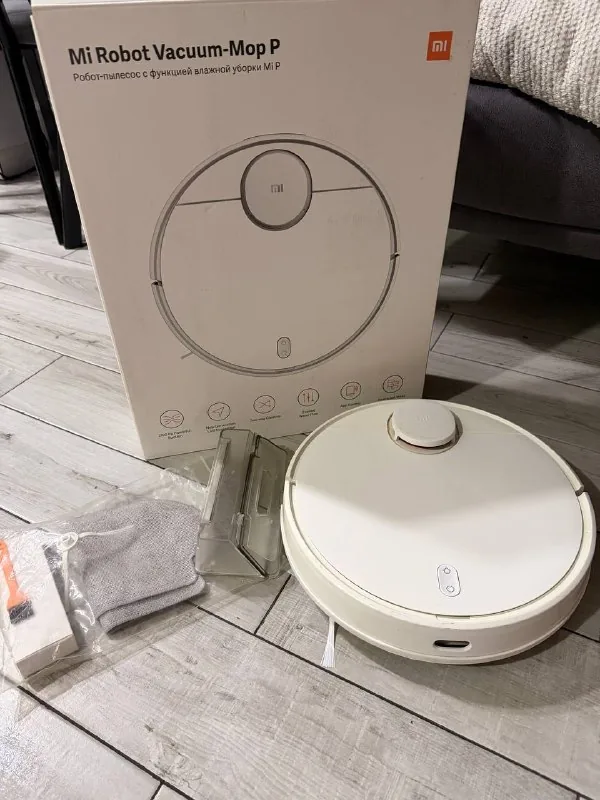 Робот-пылесос Xiaomi Mi Robot Vacuum-Mop P 1