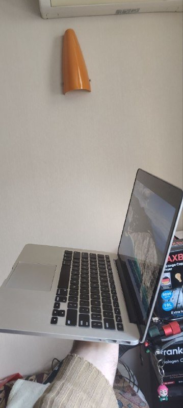 MacBook Pro Retina 13, 8 GB, 512 GB 7