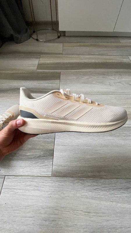 Кроссовки Adidas новые мужские 2