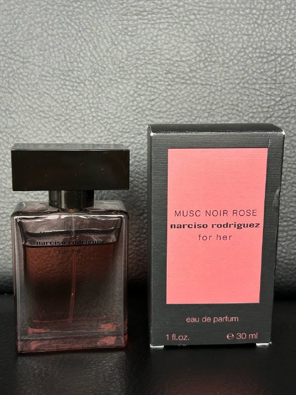 Духи Musc noir rose For Her Narciso Rodríguez
