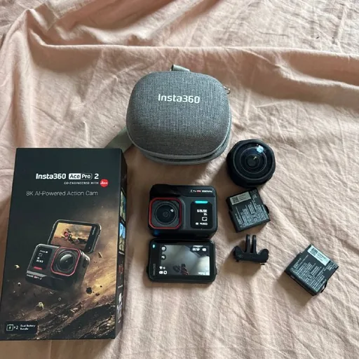 Экшн-камера Insta360 Ace Pro 2