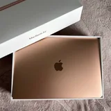 MacBook Air M1 2020, 8/256 GB 1