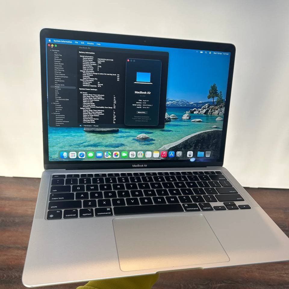 MacBook Air 13-inch M1 2020 8GB RAM 256 Storage 2