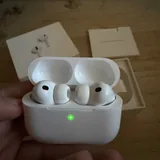 AirPods Pro 3 2