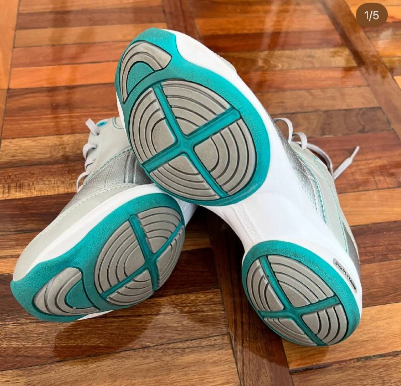 Мужские кроссовки Reebok 2