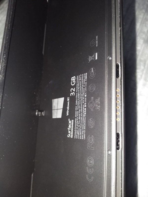 Surface планшет Windows 8.1 RT 32GB 7