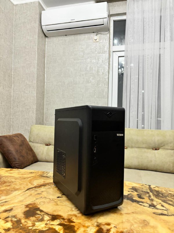 Офисный компьютерный стол 3