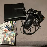 Xbox 360 Slim с играми и 2 джойстиками 1