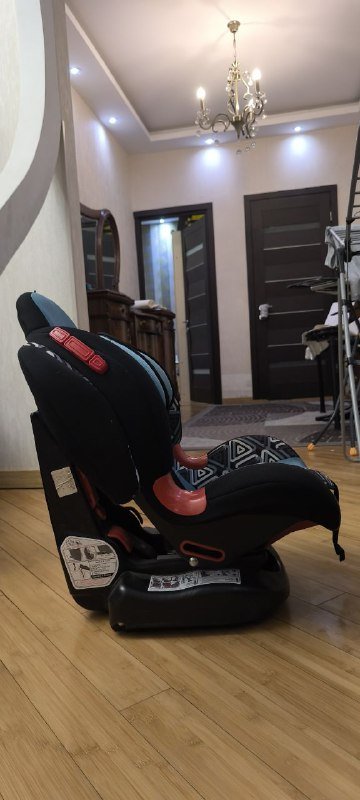 Детское автокресло группа 1-2 с креплением ISOFIX 3