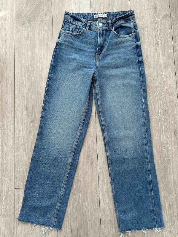 Джинсы Tom Tailor, Джинсы Zara, Платье HM, Сарафан Zarina, Топ Mango, Рубашка Tommy Hilfiger, Босоножки Timberland 2
