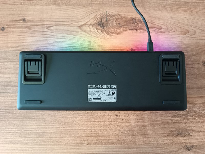 HyperX Alloy Origins 60 механическая клавиатура 6