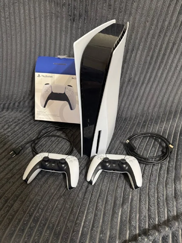 PlayStation 5 Disc Edition