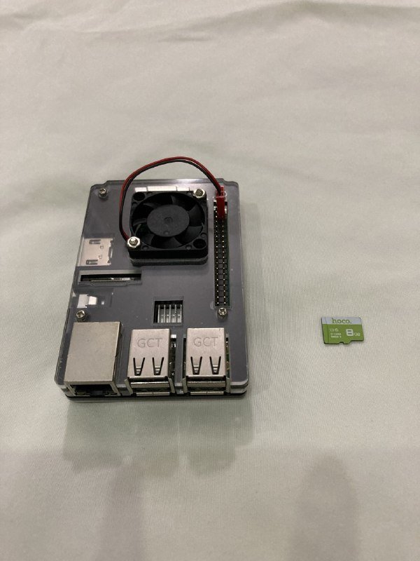 Raspberry Pi 3 Model B с microSD 8GB 3