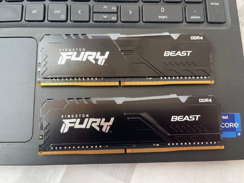 Samsung 990 PRO 1TB SSD, Kingston Fury Beast DDR4 32GB RAM 4