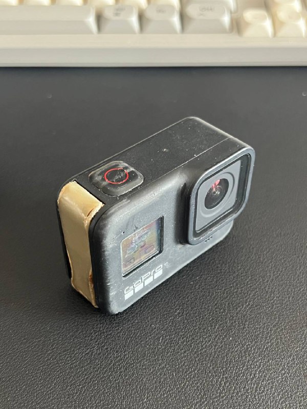 GoPro 8 с кастомной крышечкой 3