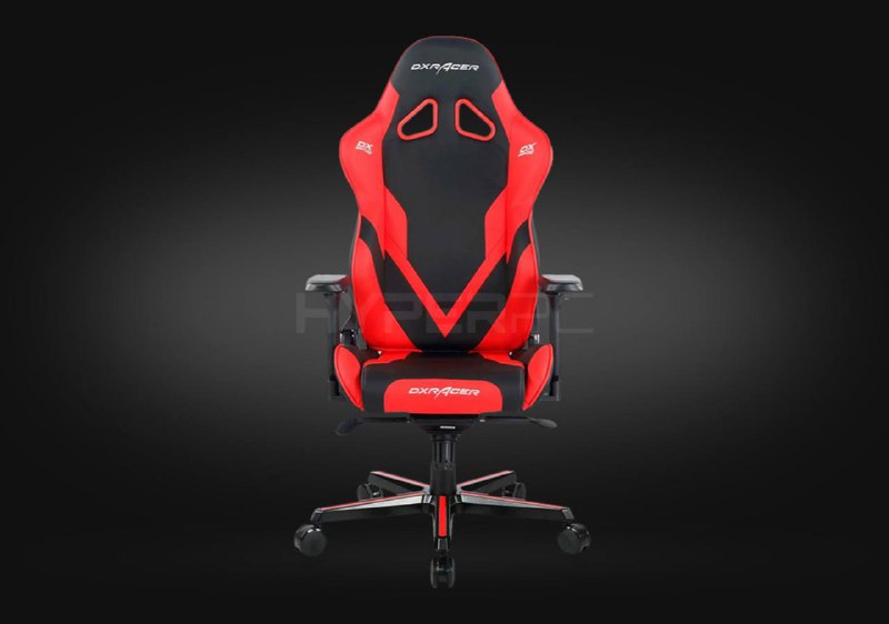 DXRacer Gladiator G8200 черно-красное геймерское кресло