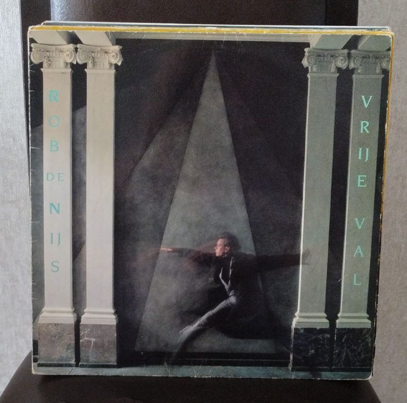 Пластинки рок, поп, шансон, диско, классика (7 шт)