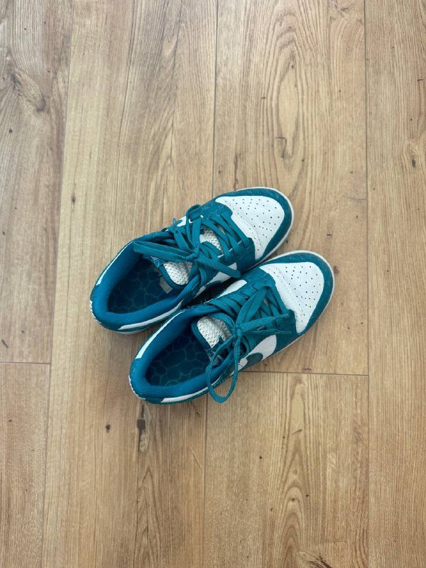 кроссовки nike, куртка кожаная Lichi