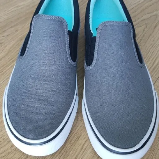 Серые кеды DC Shoes