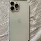 iPhone 13 Pro Max 1