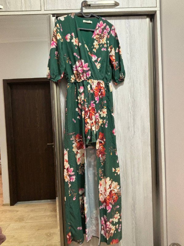 Платья, шорты, брюки, рубашка 44-46