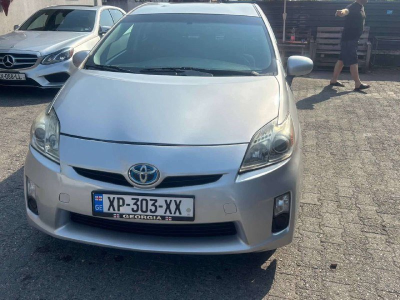 Toyota Prius car