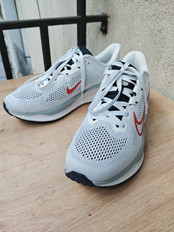мужские кроссовки Nike Quest 6
