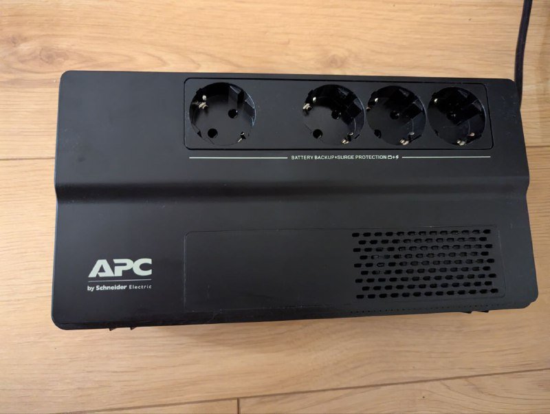 ИБП источник бесперебойного питания Schneider Electric 800VA 450W