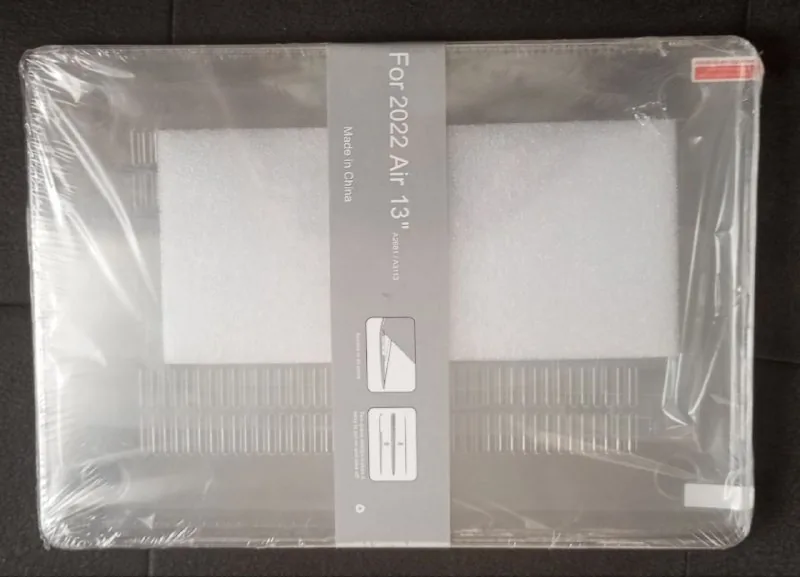 Защитный чехол для MacBook Air 13"