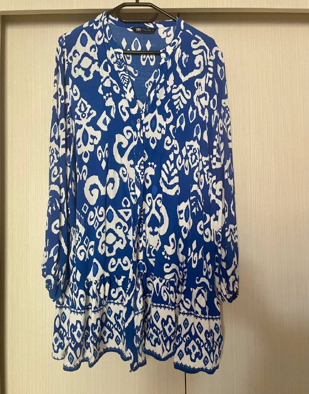 Платье Zara из вискозы оверсайз
