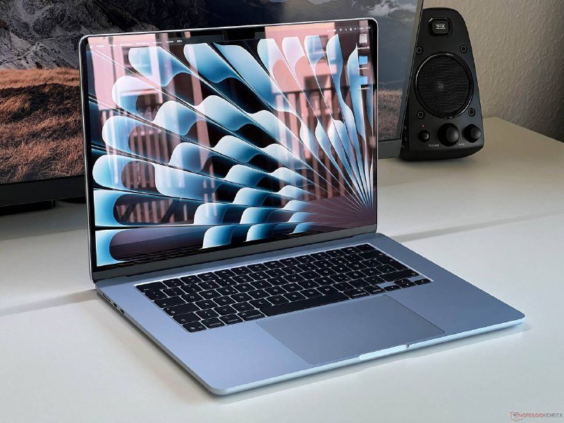 Macbook Air 15 M4 24/512