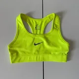 Брюки Calvin Klein Jeans, штаны Adidas, джинсы Zara, джинсы Lime, штаны ASOS, кофта Lime, юбка Love Republic, платье Lime, свитер H&M, топ Nike 7