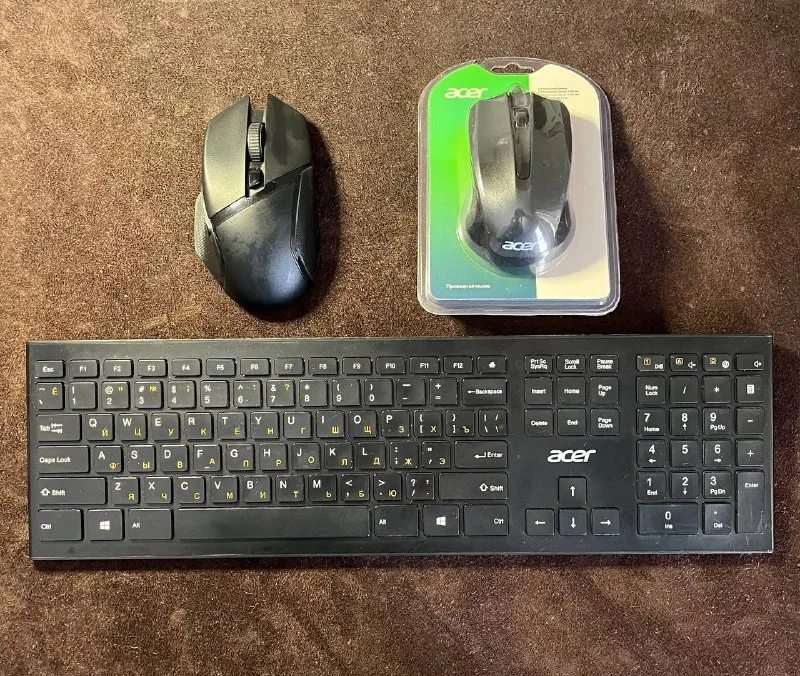 Игровая мышь Razer Basilisk X, клавиатура Acer OKR010 1