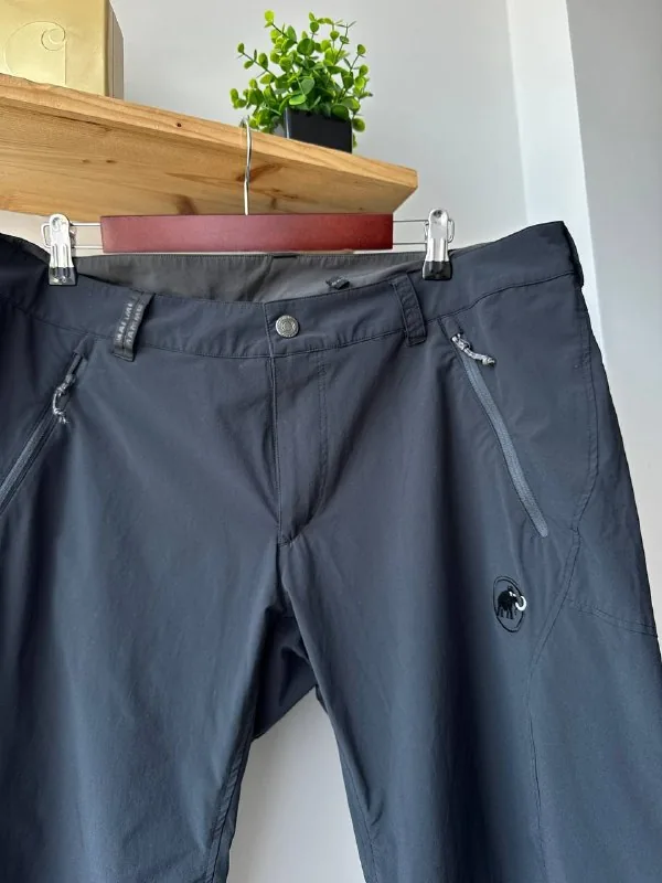 Шорты Mammut 1