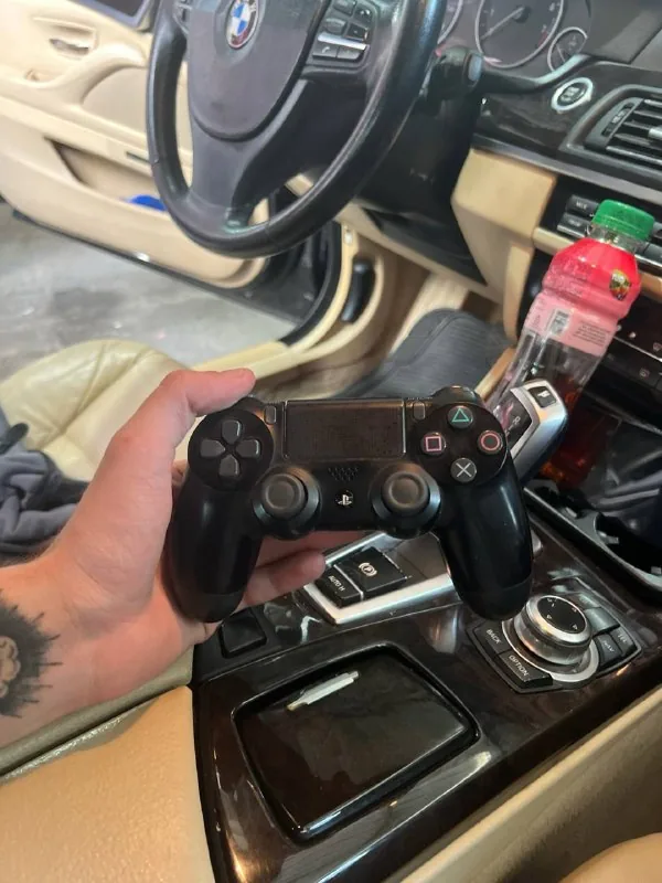 Геймпад PlayStation