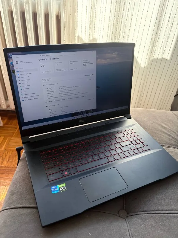 Игровой ноутбук MSI Katana GF76 11UE 1
