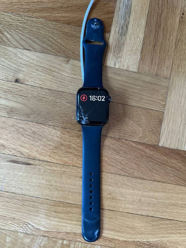 Apple Watch 5 или 7 с разбитым экраном